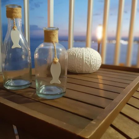 Apartamento Acantilados Vistas Mar Салоу Экстерьер фото